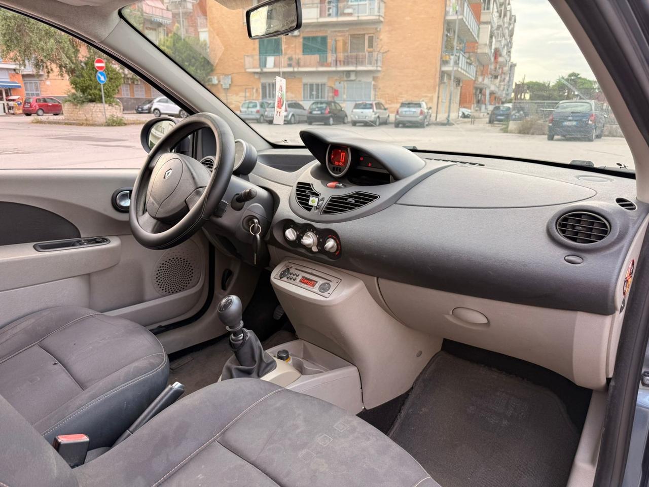 Renault Twingo 1.2 8V