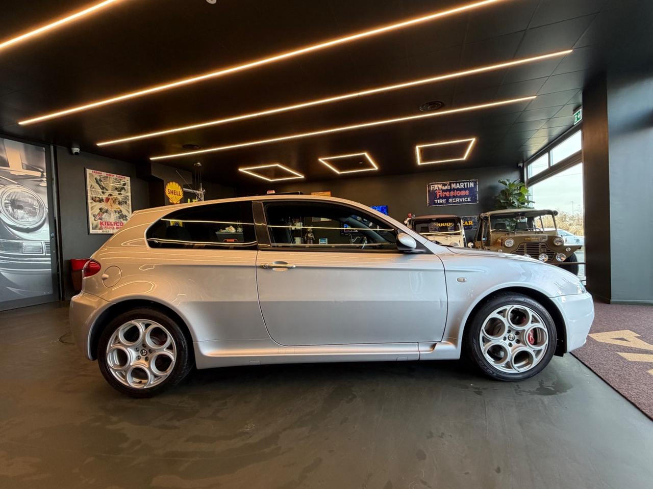 Alfa Romeo 147 3.2i V6 24V cat Selespeed 3 porte GTA