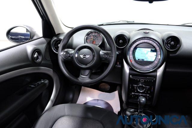 MINI Cooper D COUNTRYMAN AUTOMATICA