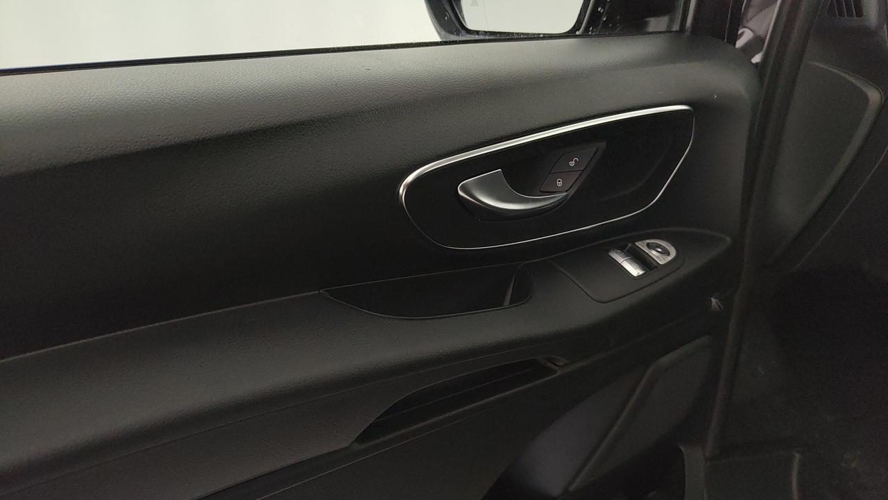 Mercedes-Benz Vito Mixto SELECT 116 CDI Long
