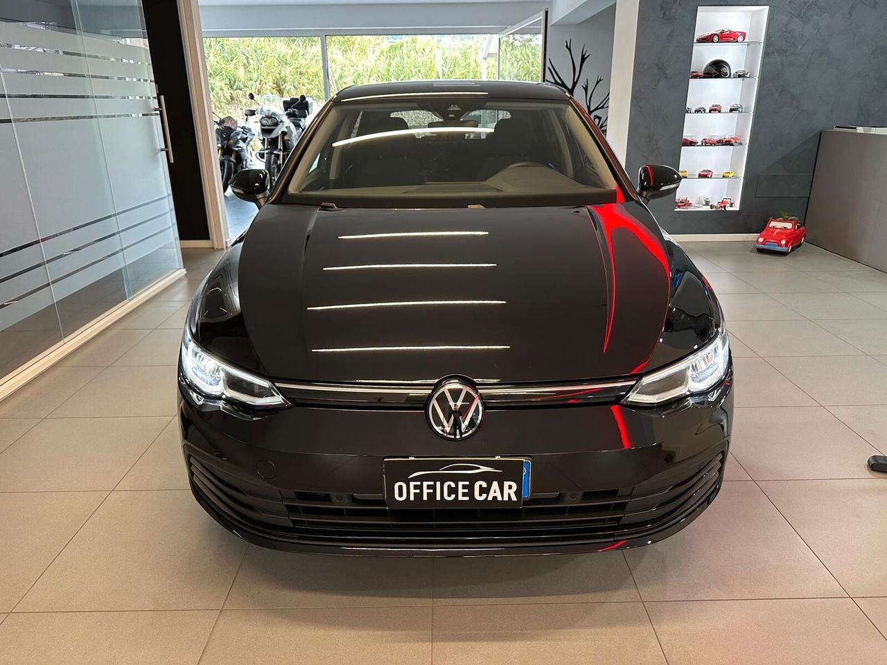 Volkswagen Golf 8 1.5 TGI DSG Style