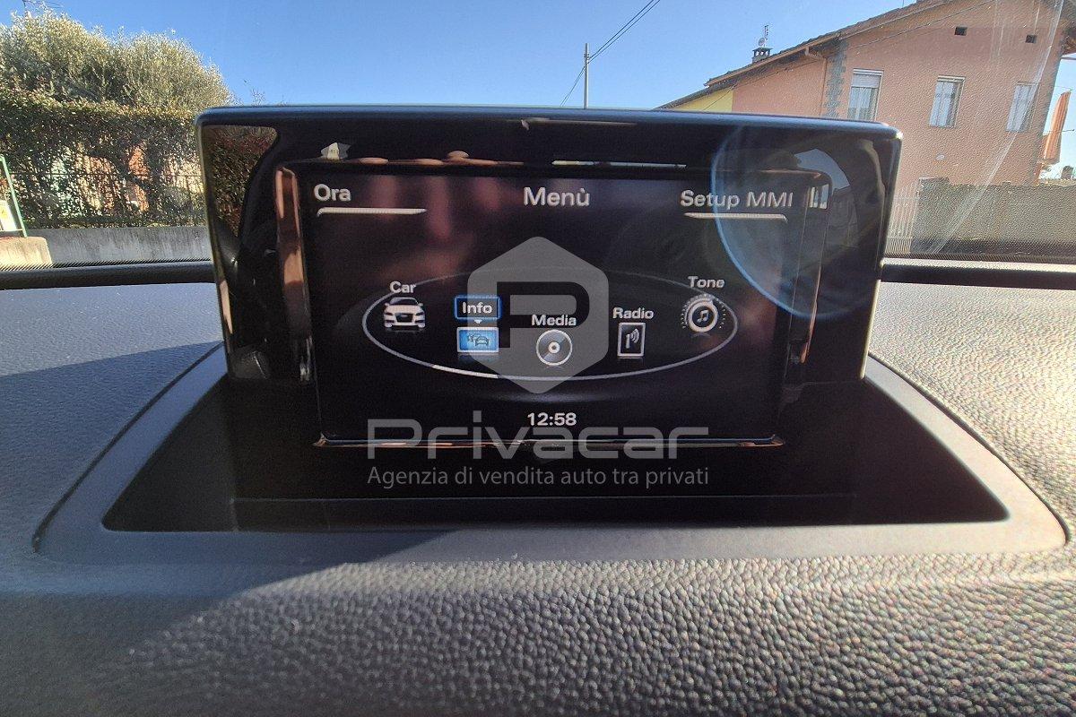 AUDI Q3 2.0 TDI quattro S tronic