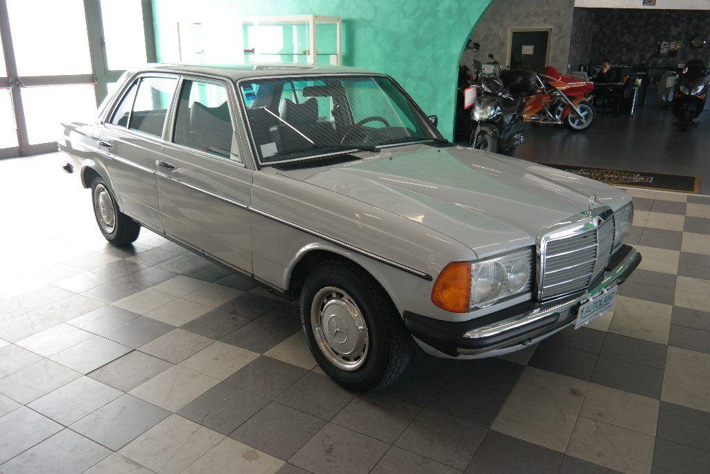 MERCEDES-BENZ 200 200*ISCRITTA ASI