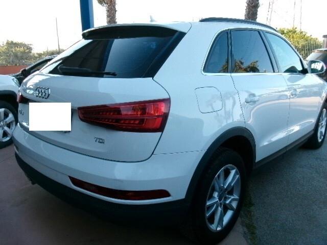 Audi Q3 2.0 TDI 120 CV Sport