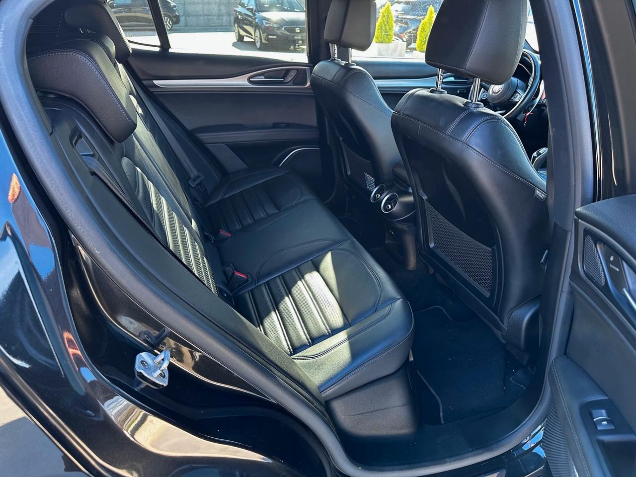 Alfa Romeo Stelvio 2.2 Turbodiesel 210 CV AT8 Q4 Veloce