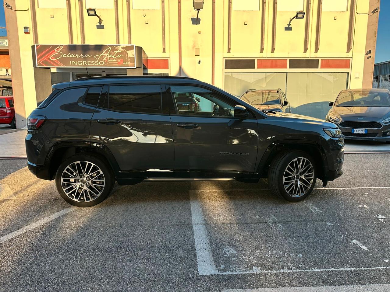 Jeep Compass 1.5 Turbo T4 130 MHEV 2WD summit