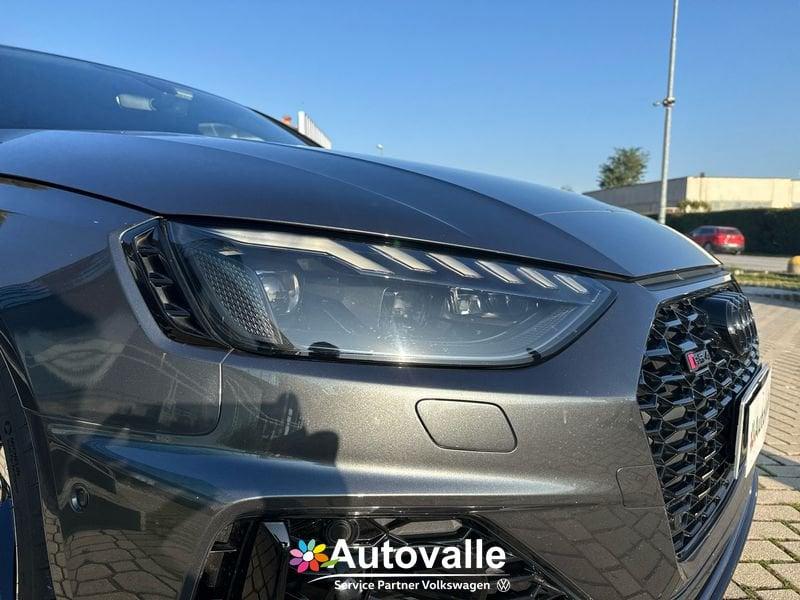 Audi A4 RS 4 Avant