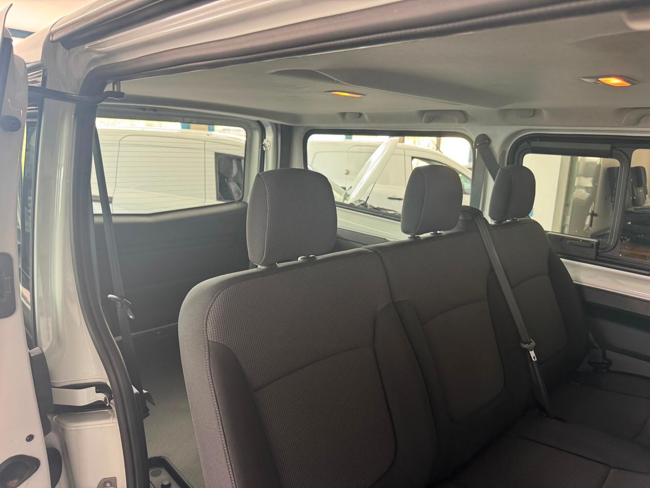 Renault Trafic 2.0 dCi 150CV PL-TN- Autom. 6 posti N1