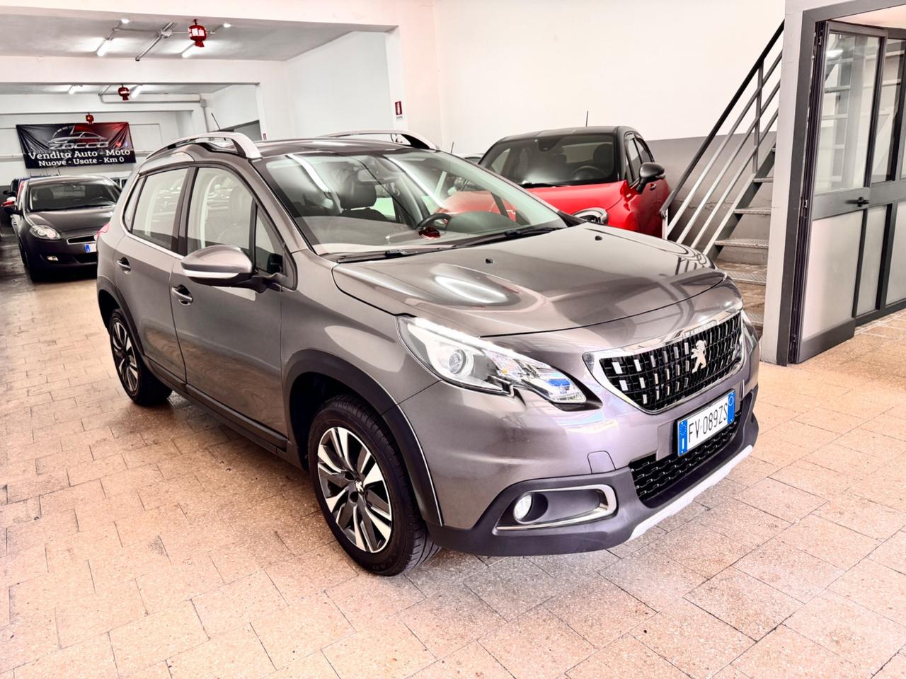 Peugeot 2008 1.2 82 Cv Allure 90.000 KM - 2019
