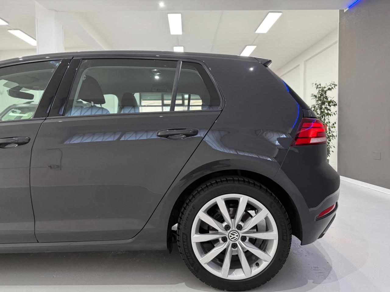 Volkswagen Golf 1.6 TDI 115 CV DSG Execut. *COCKPIT