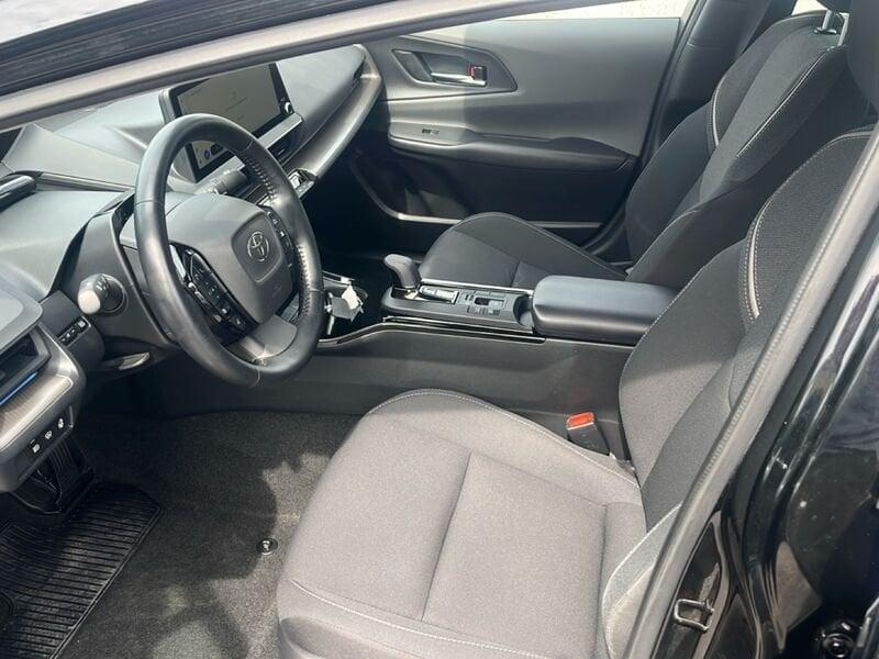 Toyota Prius Plug-in Hybrid Lounge