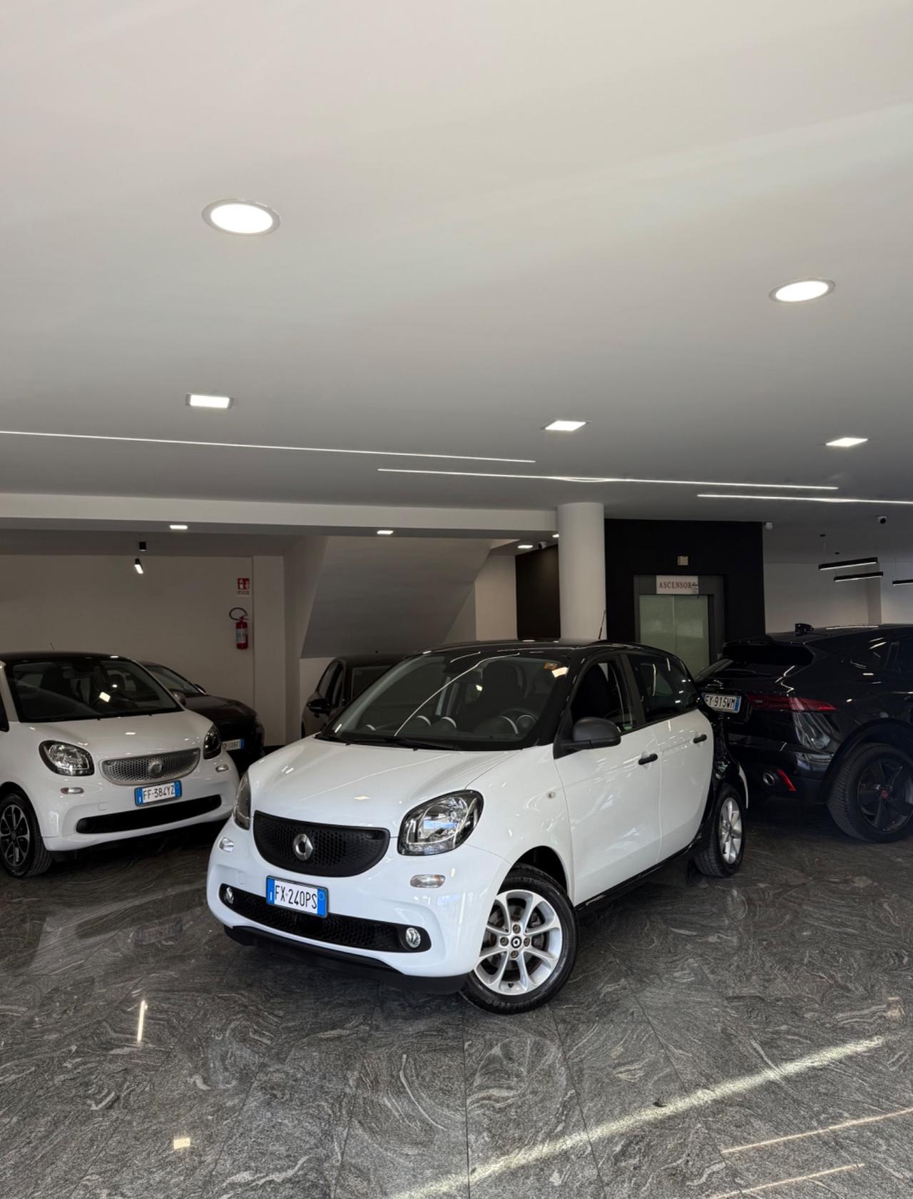 Smart ForFour 70 1.0 Youngster 71Cv My18