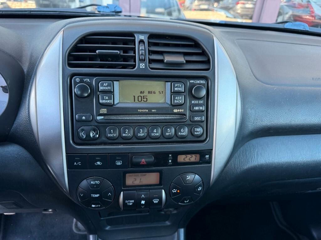 Toyota RAV 4 RAV4 2.0 Tdi D-4D cat 5 porte Sol