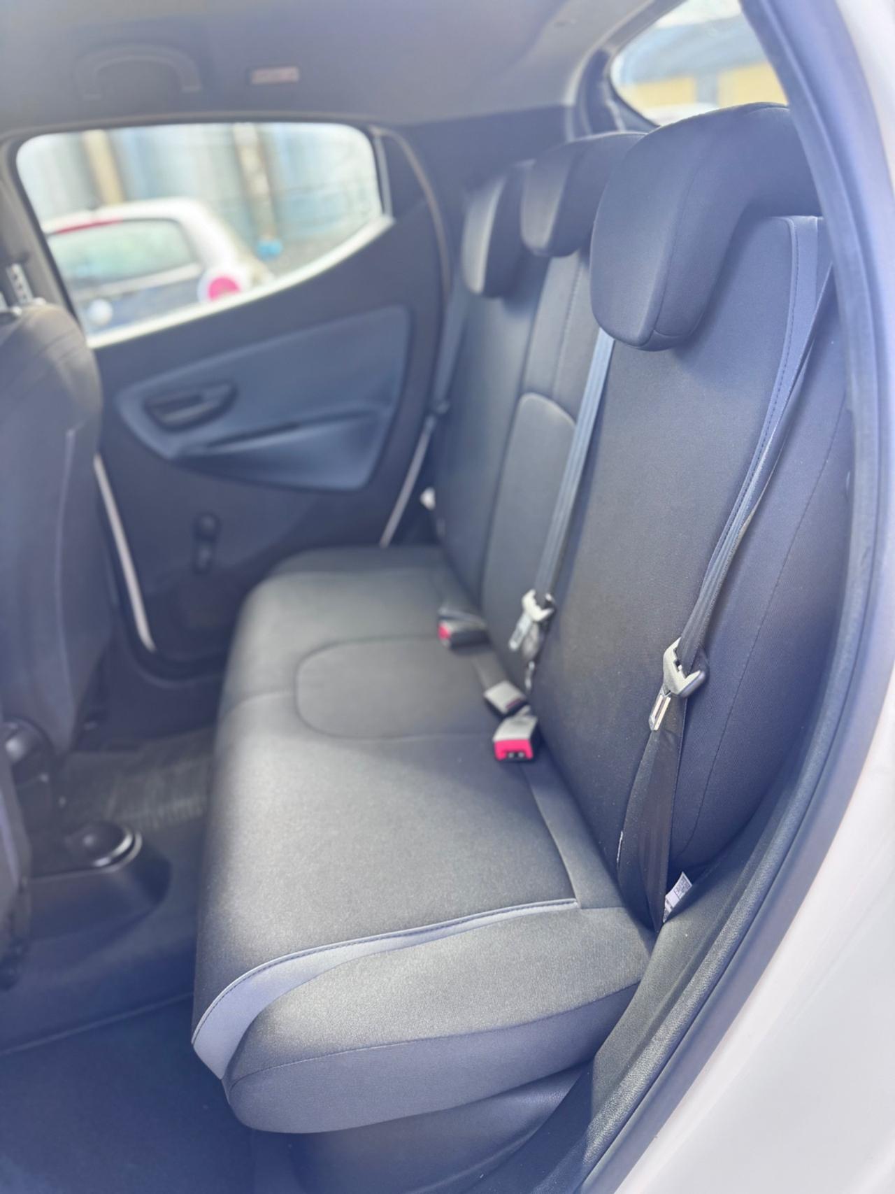 Lancia Ypsilon 1.3 MJT 16V 95 CV 5 porte S&S 30th Anniversary