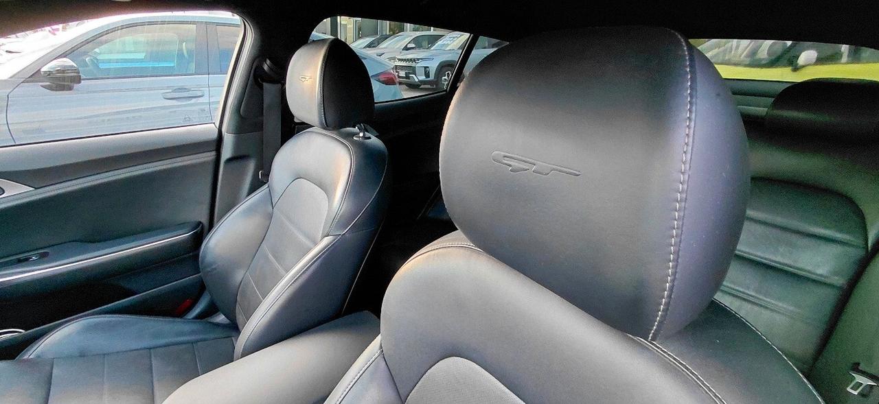 Kia Stinger 3.3 T-GDI AWD AT8 GT