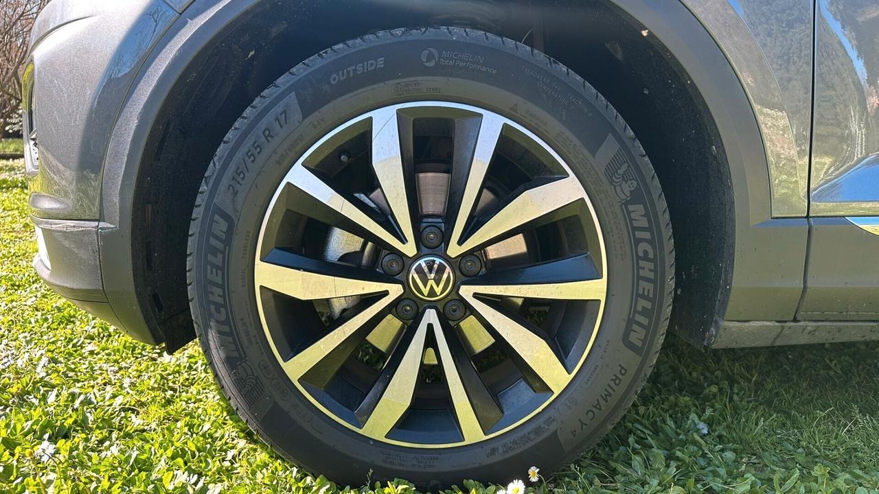 Volkswagen T-Roc 1.0 TSI Business BlueM Tech 2021 Neop LEGGI TESTO