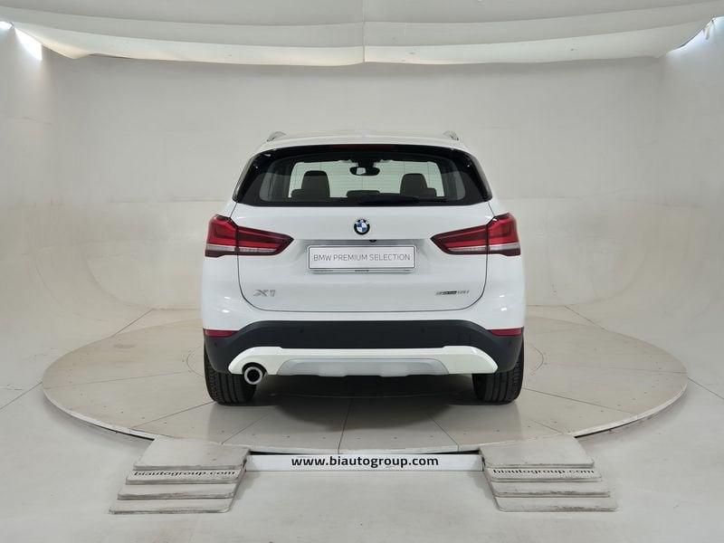 BMW X1 F48 2019 Benzina sdrive18i xLine 136cv auto