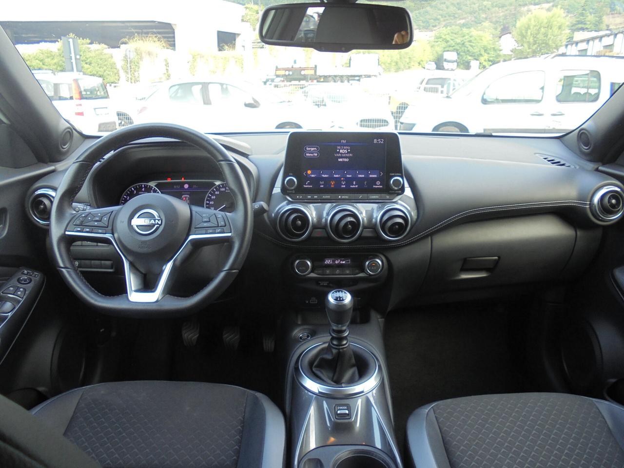 Nissan Juke 1.0 DIG-T 114 CV N-Connecta