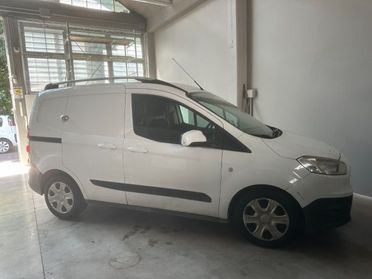FORD Transit Courier CINGHIA ROTTA 1.5 TDCi 75CV Van
