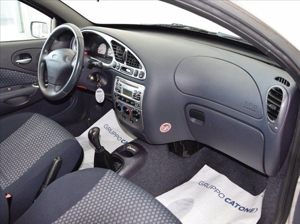 FORD Puma 1.7 vct 16v c/clima del 1997