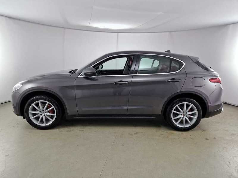 ALFA ROMEO STELVIO 2.2 Turbo Diesel 210CV AT8 Q4 Executiv