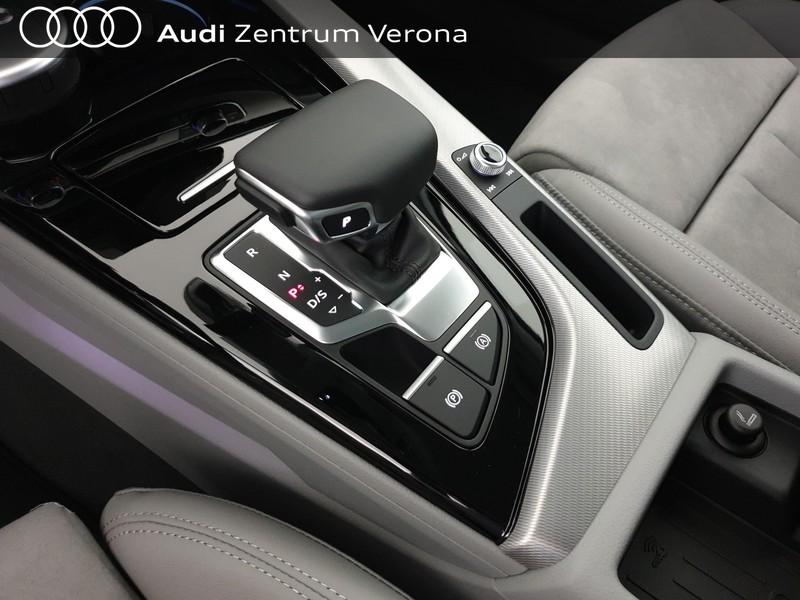 40TDI 204CV quattro S tronic Identity Contrast