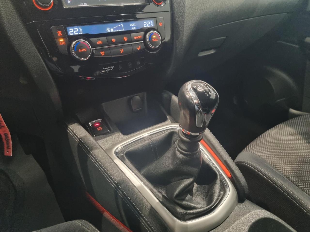 Nissan Qashqai 1.6 dCi 2WD Acenta Premium