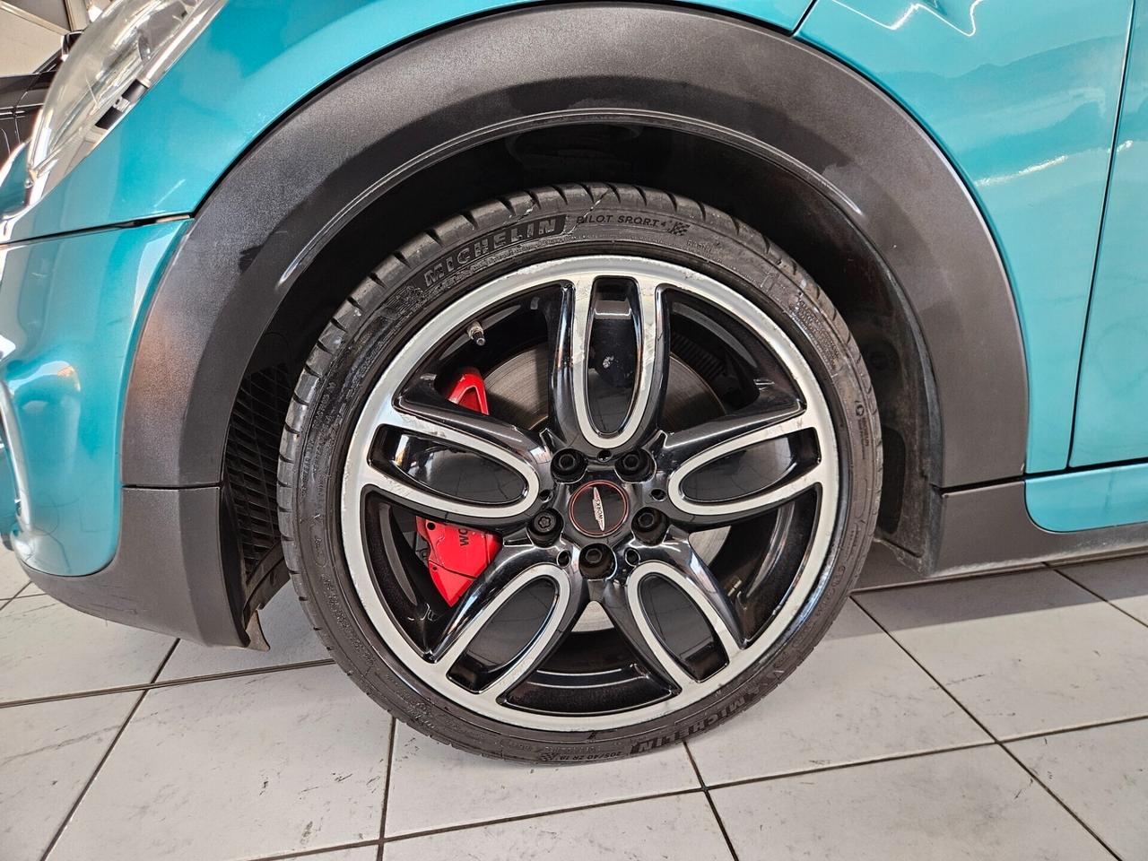 MINI John Cooper Works Cabrio 2.0 auto