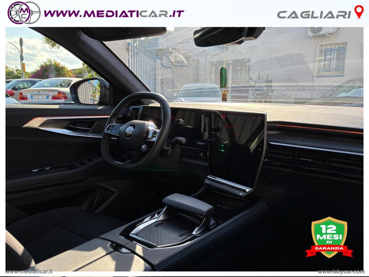 RENAULT Full Hybrid E-Tech 200 Techno