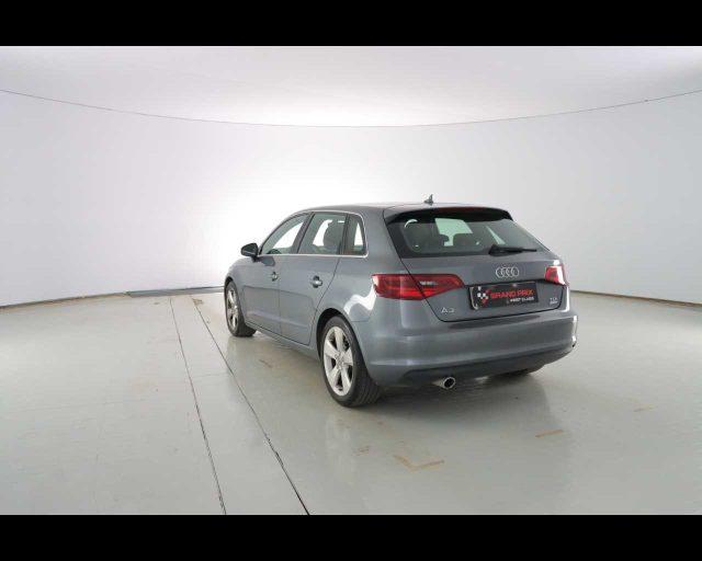 AUDI A3 SPB 1.6 TDI clean diesel Ambition