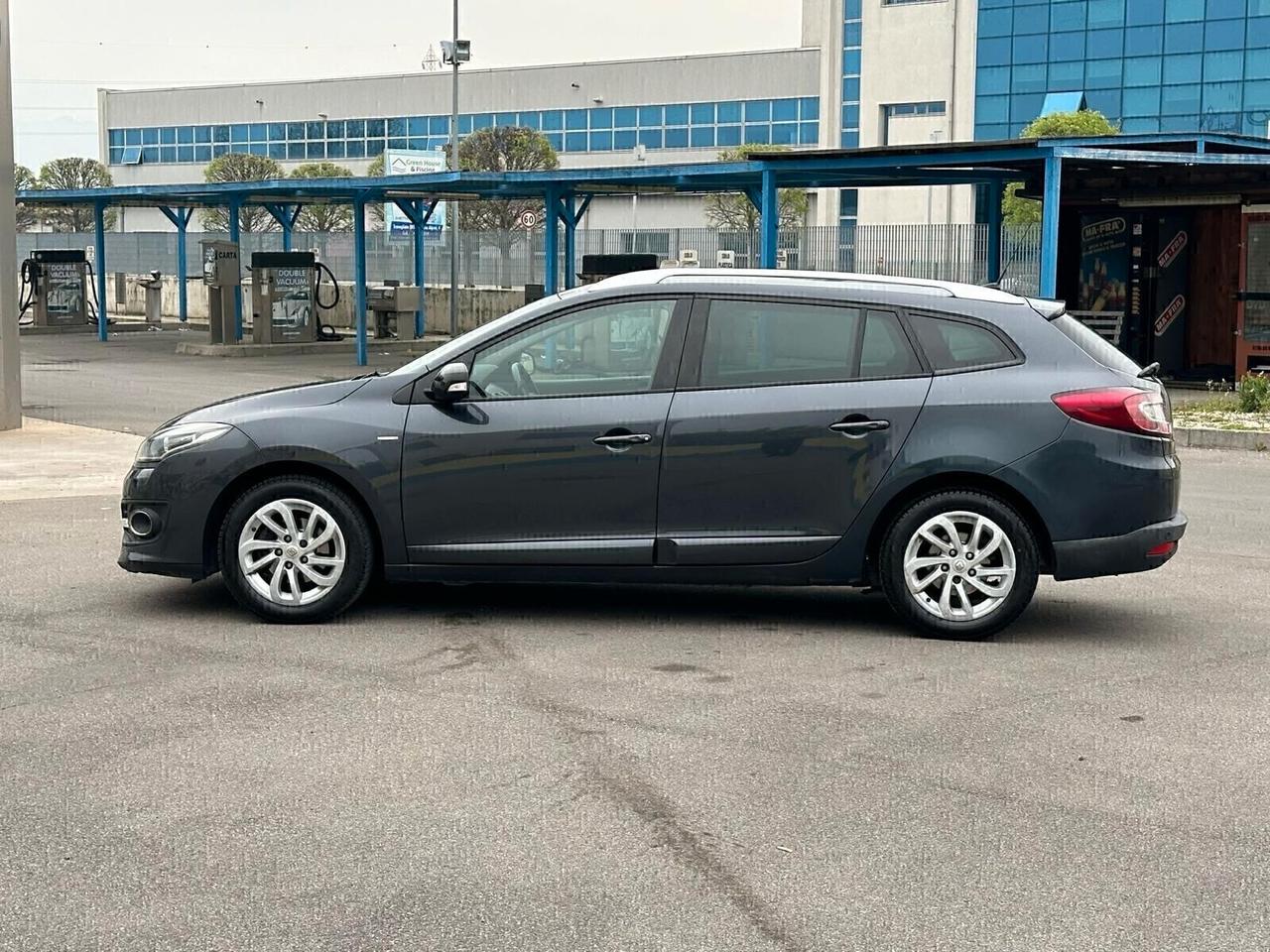 Renault Megane Mégane 1.5 dCi 110CV EDC SporTour Limited