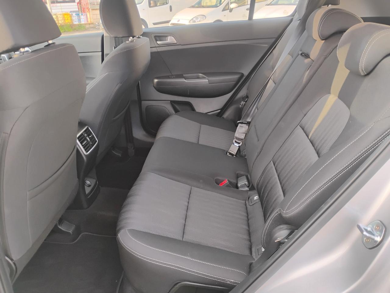 Kia Sportage 1.6 CRDI 136 CV DCT7 2WD Mild Hybrid Business Class