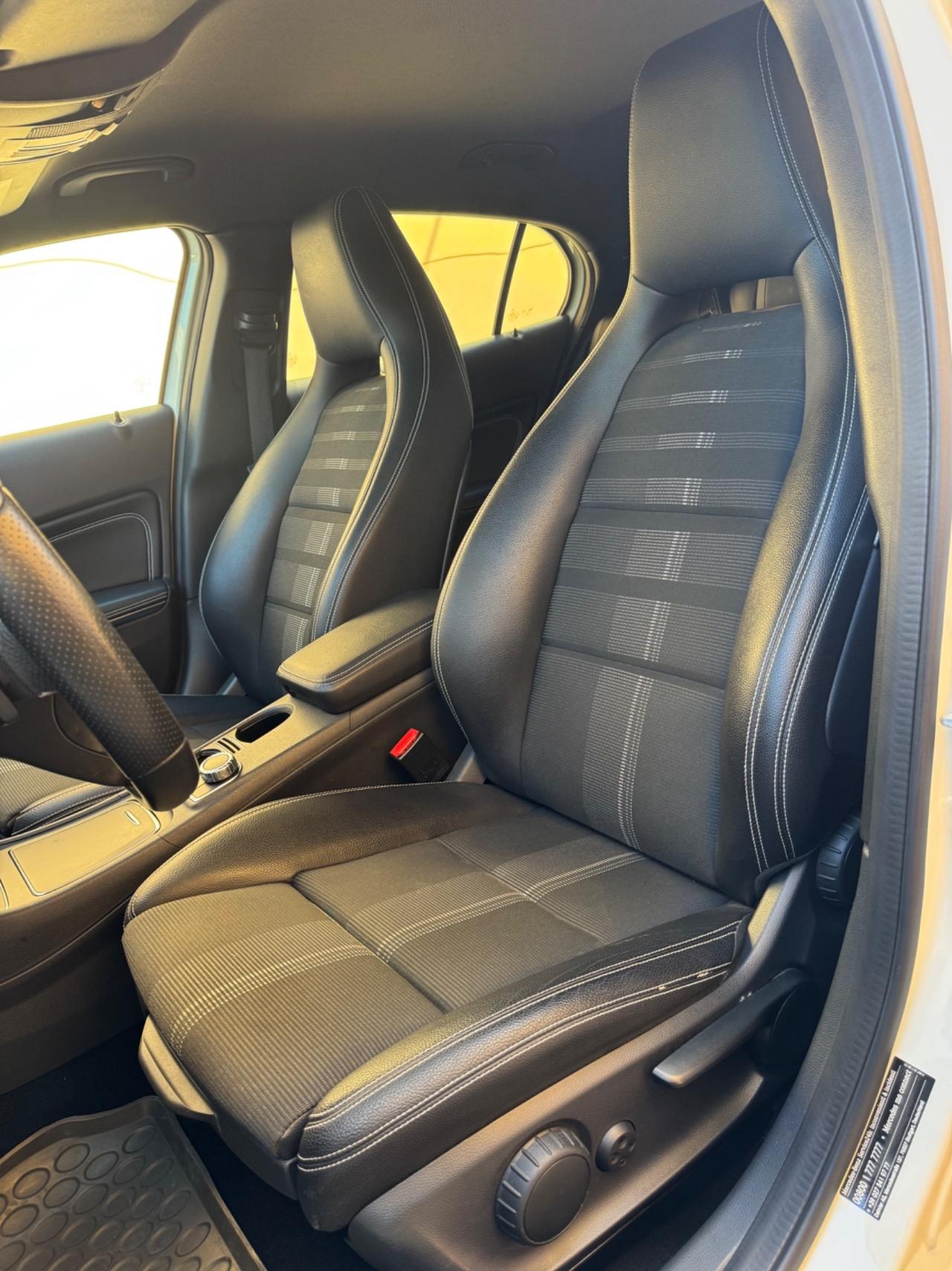 Mercedes-benz GLA 200 d Automatic Premium