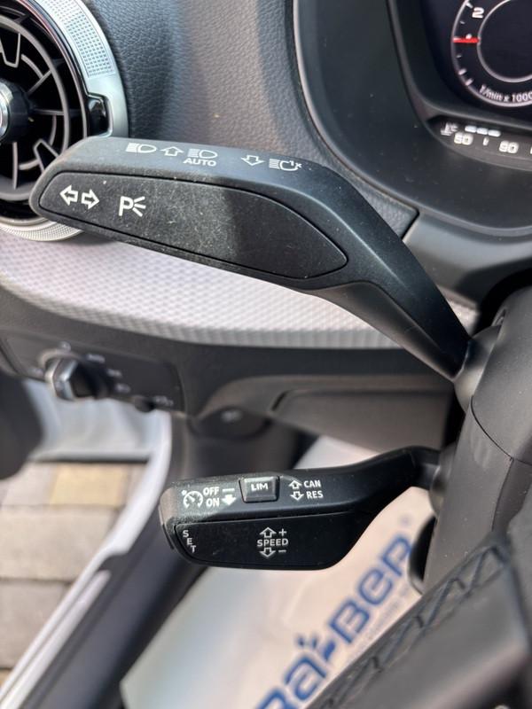 Audi Q2 30 1.0 tfsi Admired TETTO-NAVI-CAM-18"