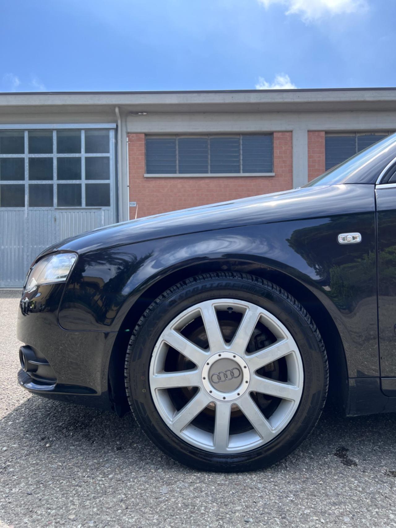 Audi A4 2.7 V6 TDI F.AP. Avant Top plus