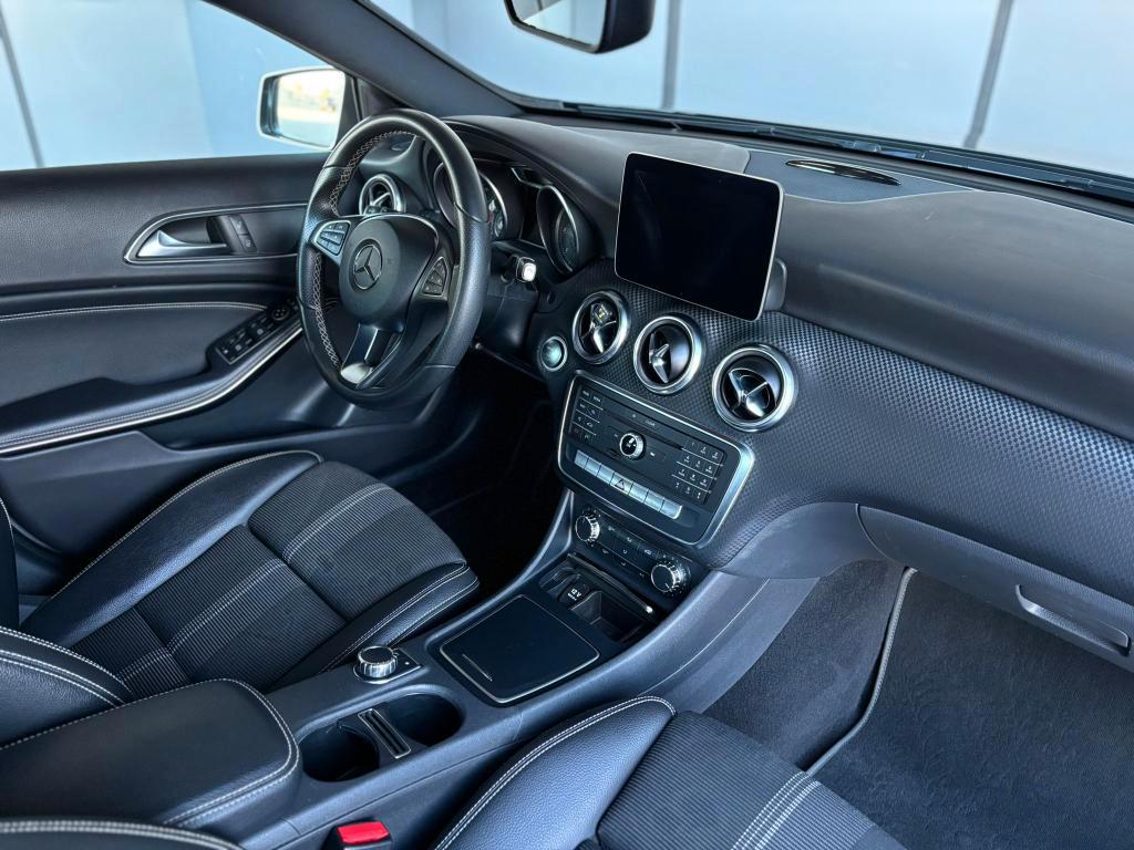 Mercedes-Benz A180 d Sport auto