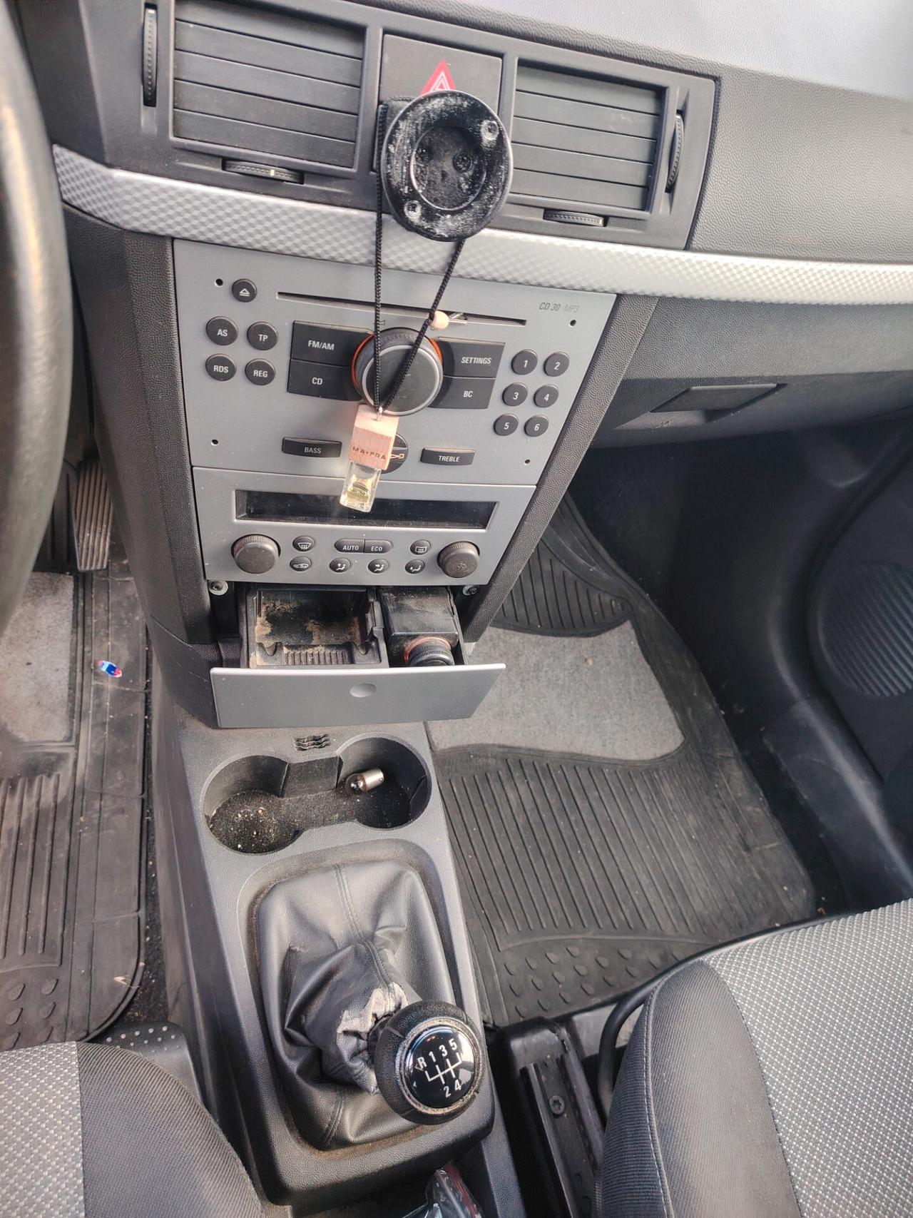 Opel Meriva 1.7 CDTI 101CV Cosmo