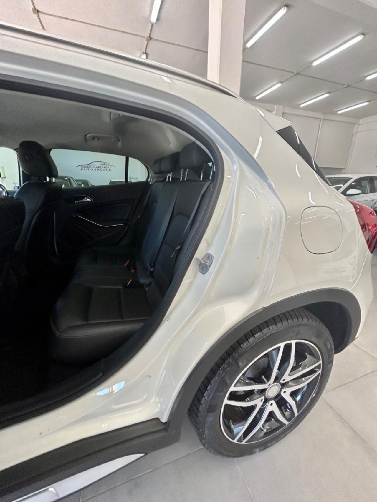 Mercedes GLA 200 SPORT ENDURO finanziabile