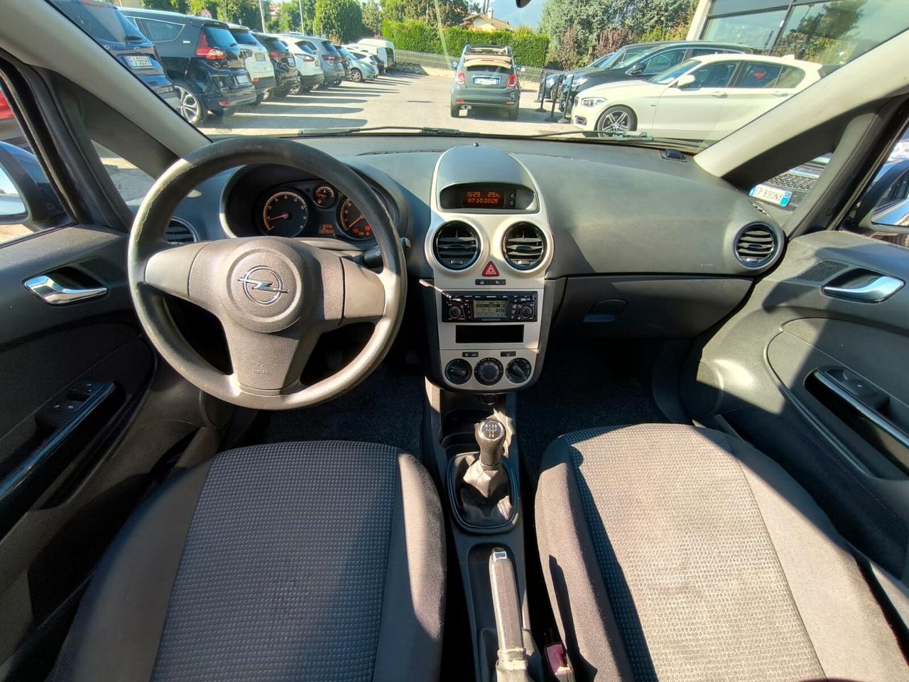 Opel Corsa 1.2 5 porte Club *NEOPATENTATI*BENZINA-E4*