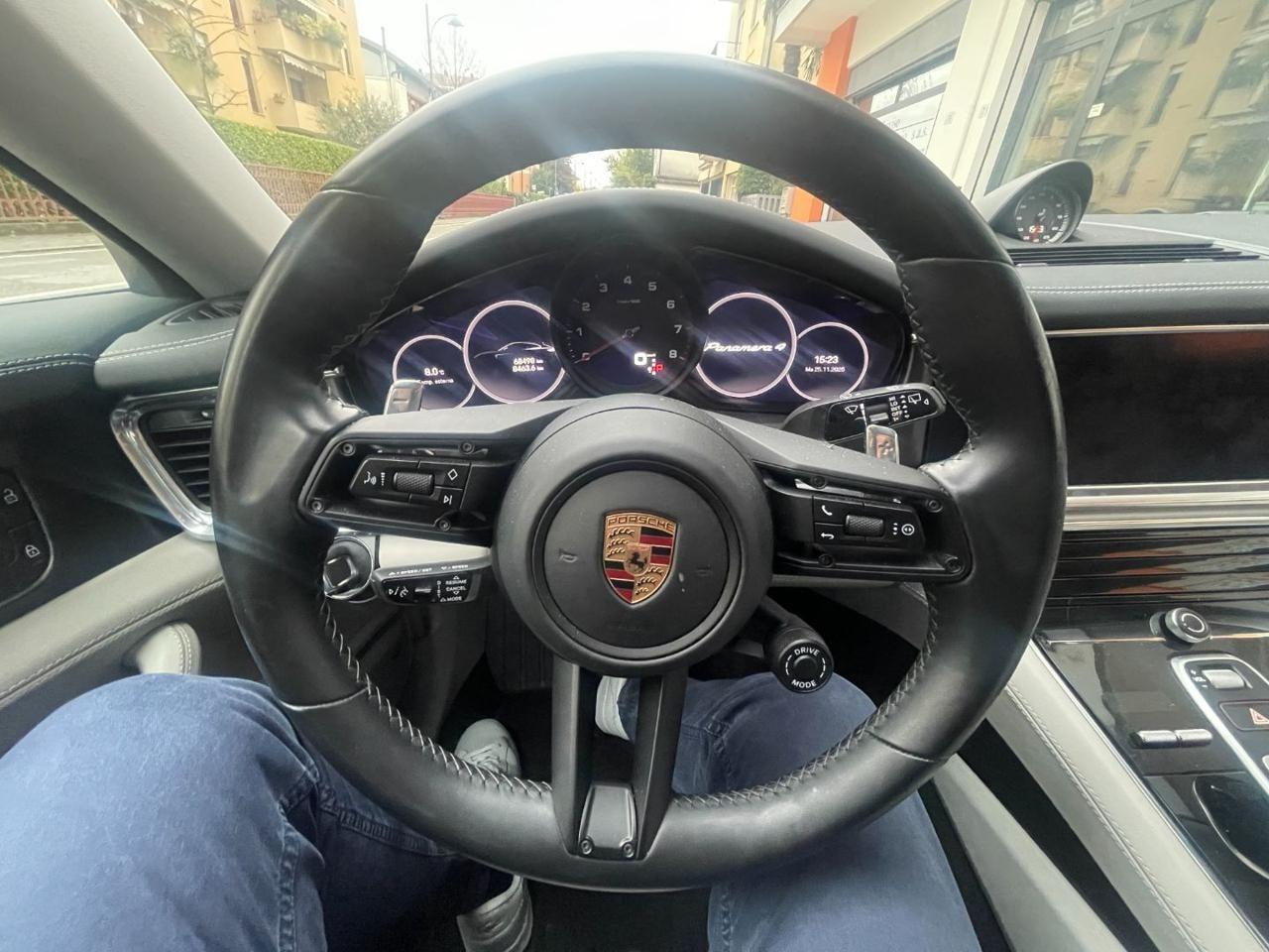 PORSCHE Panamera 2.9 4 Platinum Edition