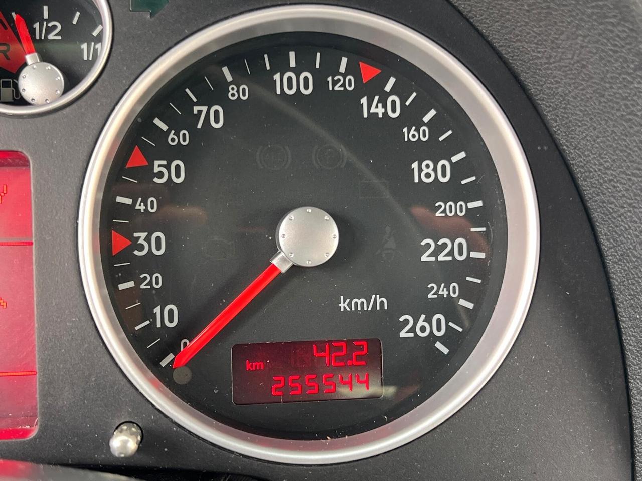 Audi TT Roadster 1.8 T 20V 179 CV cat