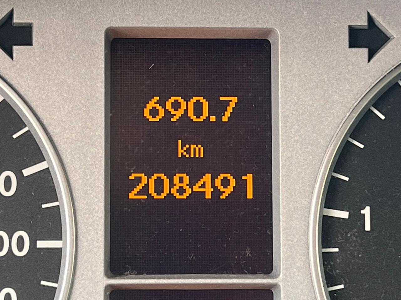 MERCEDES CLASSE B 180 2.0 Premium - 2010