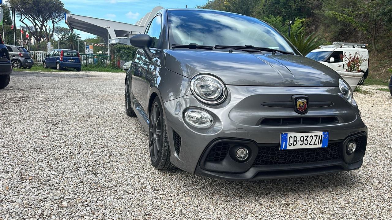 Abarth 595 1.4 Turbo T-Jet 180 CV Competizione