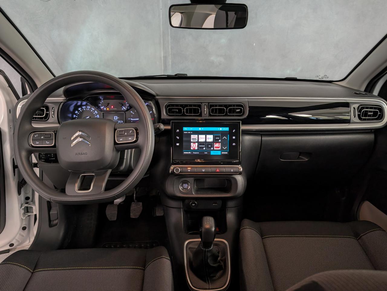 Citroen C3 1.2 puretech 110cv Shine