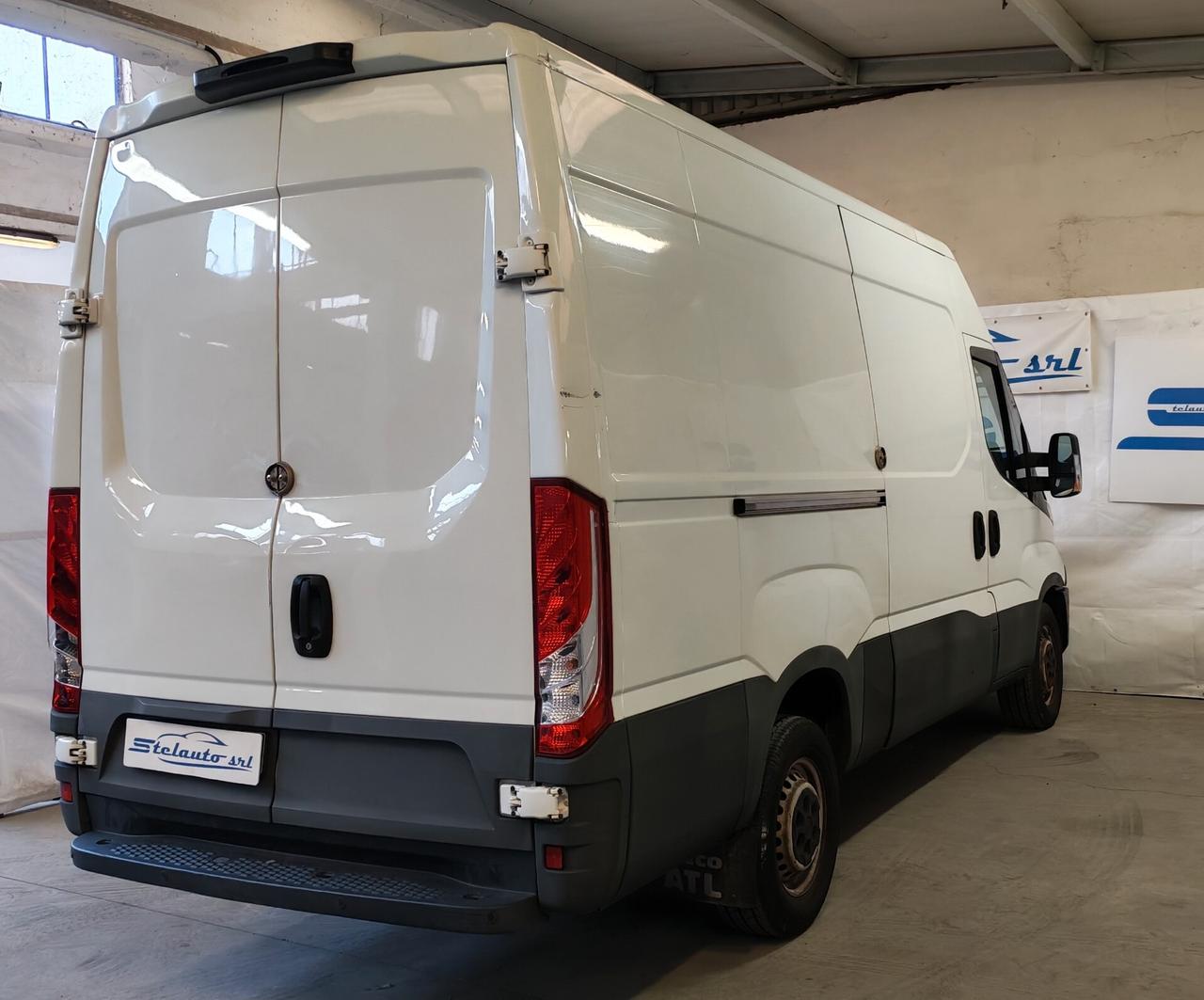 Iveco Daily 2.3 HPT DIESEL 2017 EURO 6