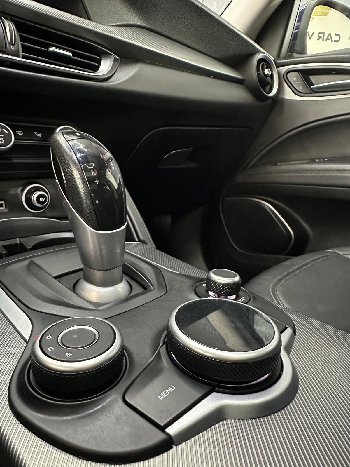 Alfa Romeo Stelvio 2.2 Turbodiesel 210cv q4 b tech