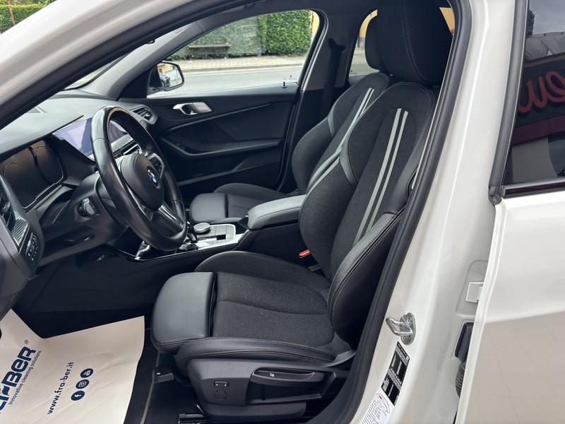 BMW 118 i Advantage 140cv auto FULL LED-NAVI-18"