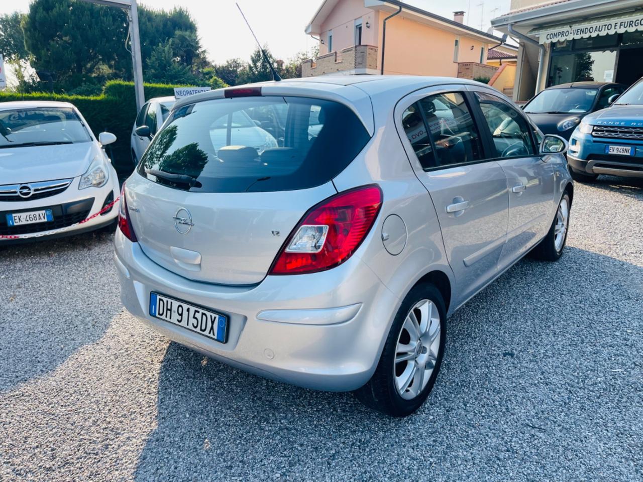 Opel Corsa 1.2 5p Cosmo Ok Neopatentati