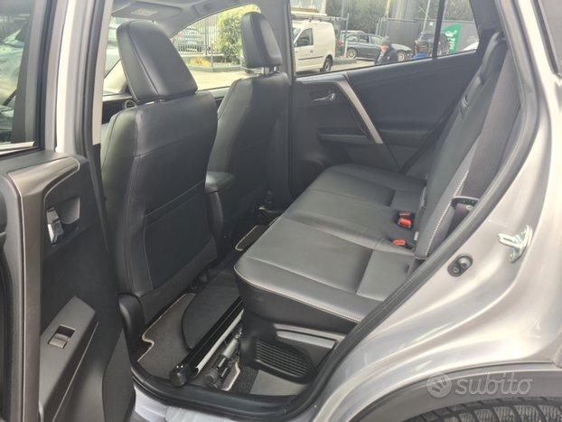 Toyota RAV 4 Business