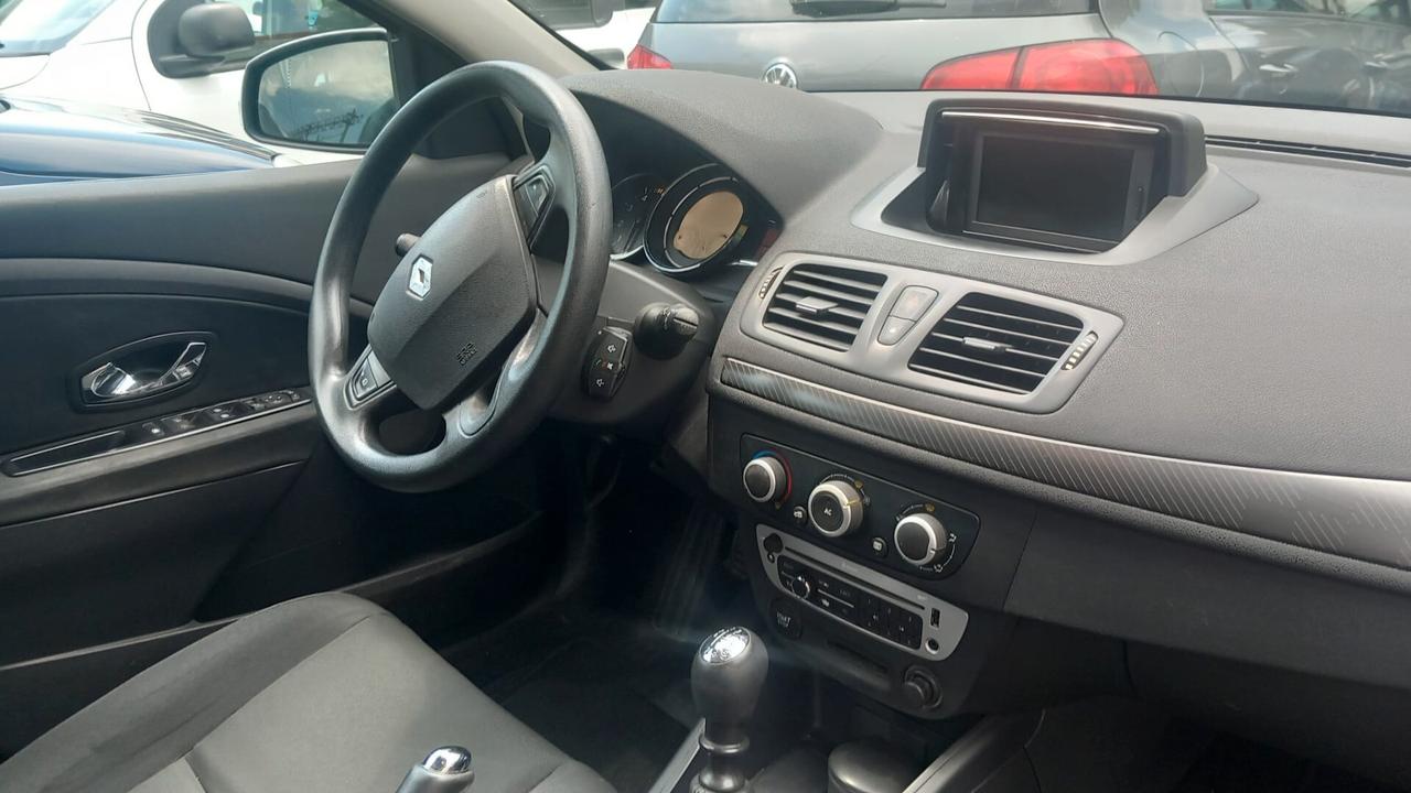 Renault Megane Mégane 1.5 dCi 110CV SporTour Wave